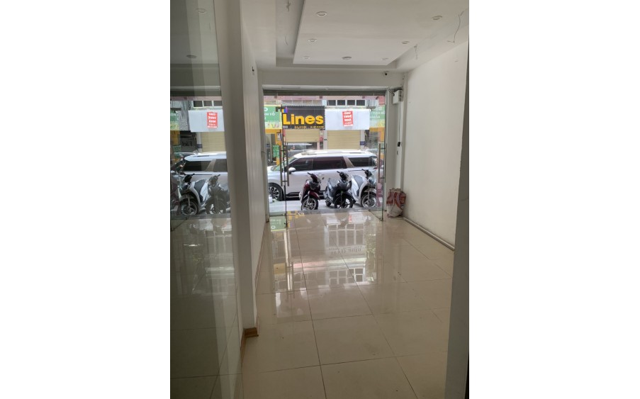 Cho thuê nhà mặt phố Triệu Việt Vương, Hai Bà Trưng, Hà Nội, 30m2, 2 tầng, Mt 4m, Giá 20 Triệu (ctl)